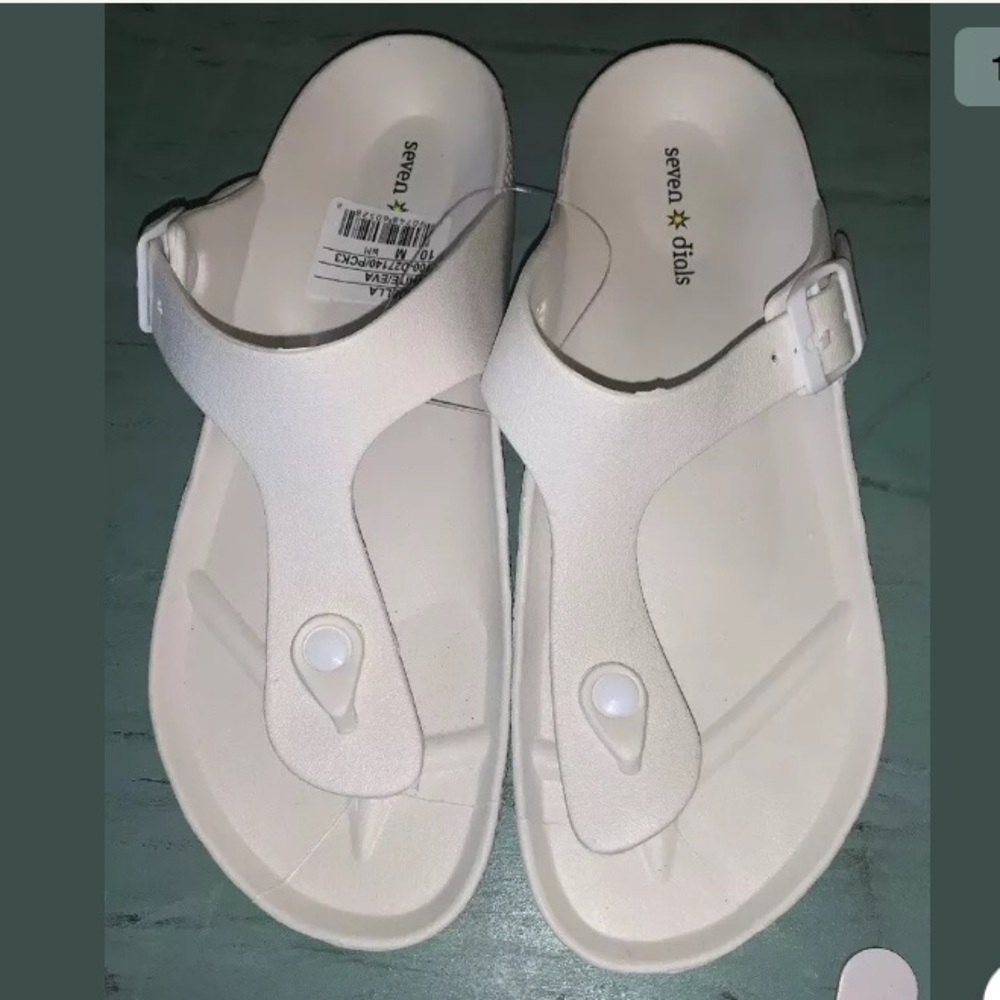 Seven Dials Cadella White Thong Sandal Sz 10 M.